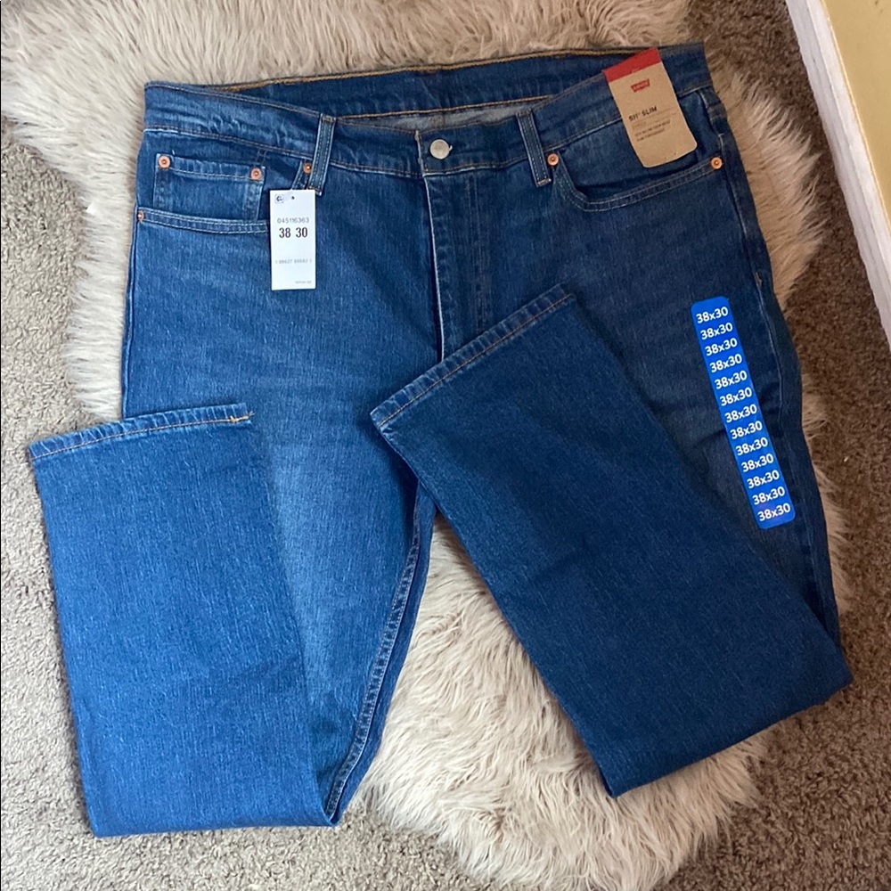 Levi's Men's Relaxed Fit Jeans in Deep Blue